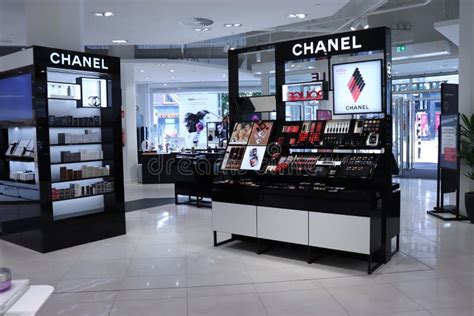 where to buy chanel cosmetics|Chanel cosmetics outlet.